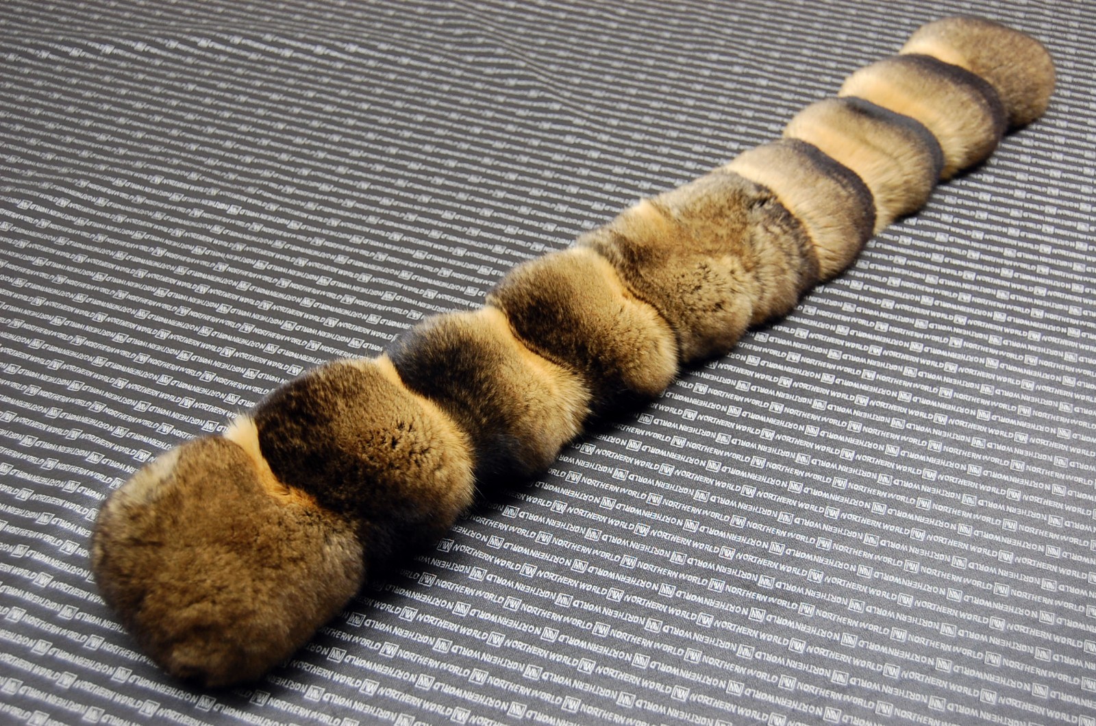 Luxury Chinchilla Fur Scarf with Nutria Fur Lining, Handmade in Japan, 60cm