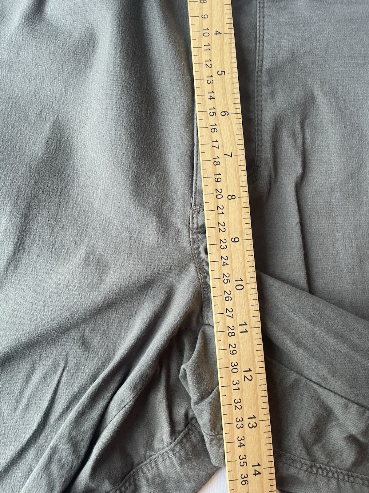 Kuhl Resistor Lite Chino Shorts Mens 36 Charcoal Hiking Trail Outdoor Stretch