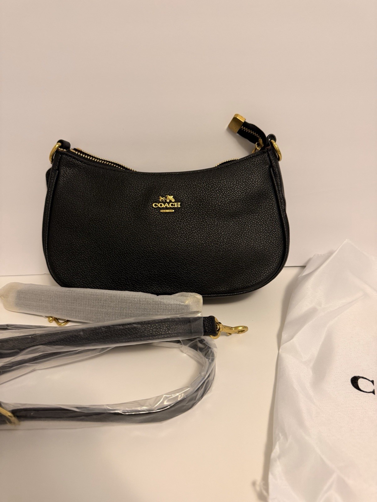 Coach Teri Black Leather Shoulder Bag
