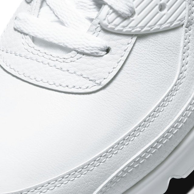 Nike Air Max 90 Leather Triple White OG CZ5594-100 sz 8 Men’s Retro Running