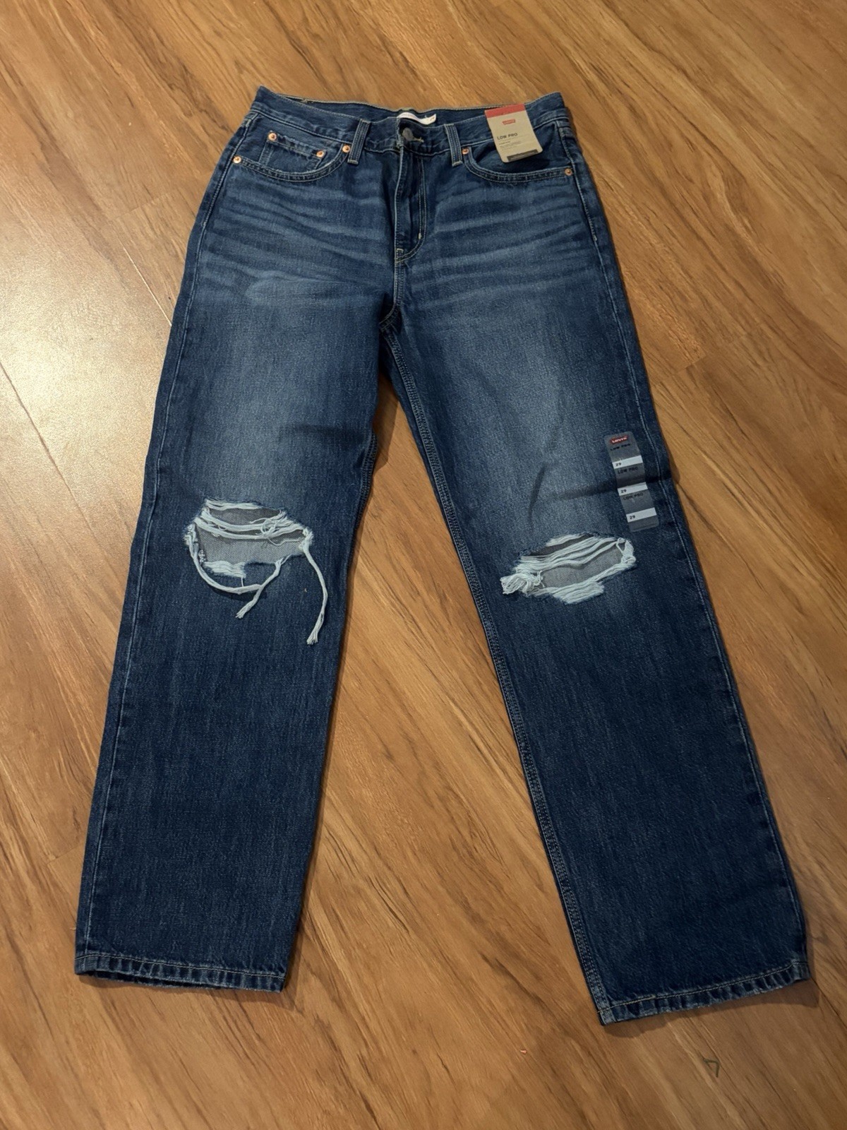 Levi’s Women’s Low Pro Straight Distressed Jeans Size 29 Mid Rise Dark Wash NWT