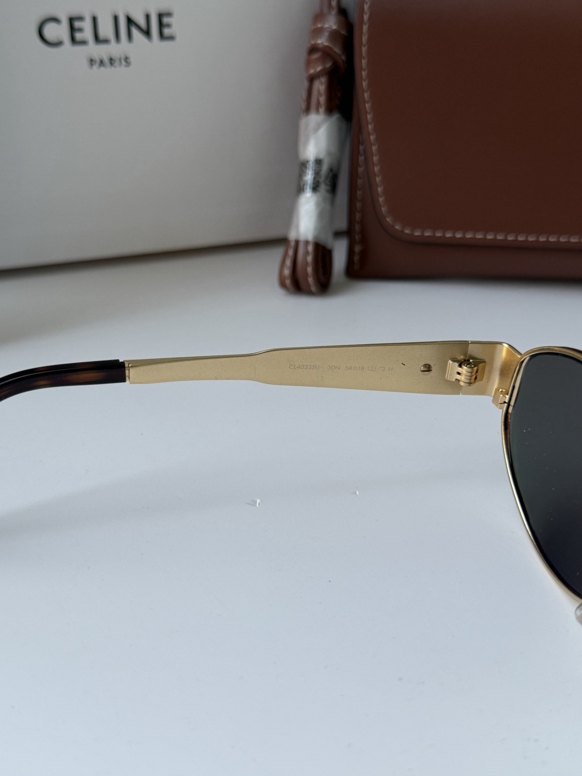 Celine CL40235U 30N Triomphe Metal Oval Sunglasses Gold Green Lens AUTHENTIC