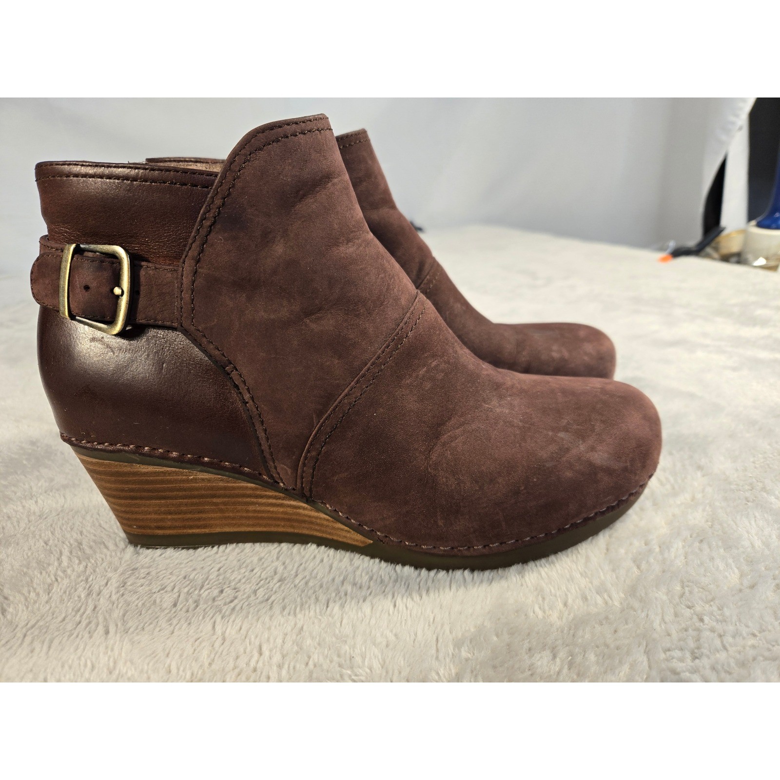 Dansko Lafayette Brown Leather Nubuck Wedge Ankle Booties Buckle Side Zip 41