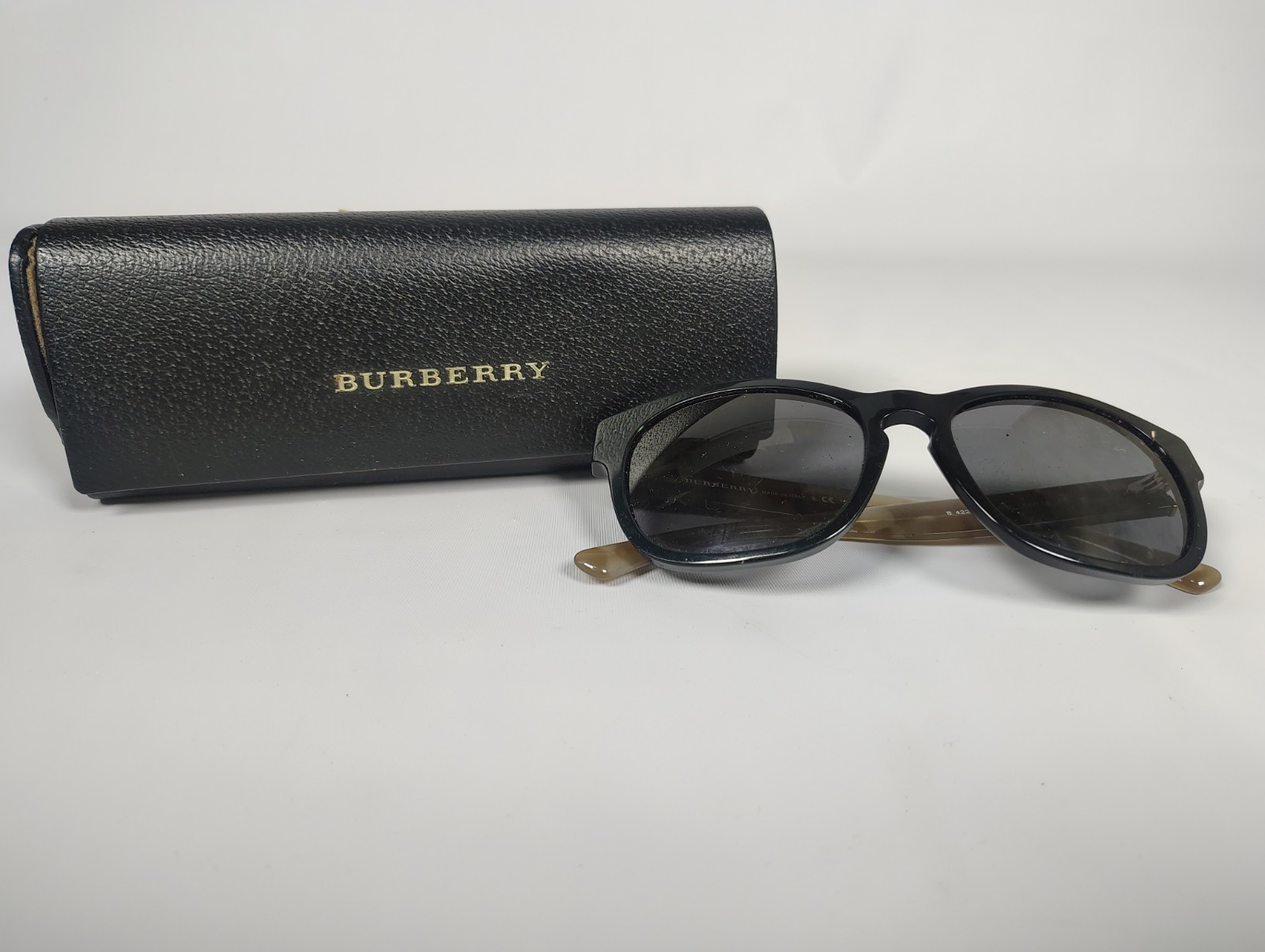Burberry BE4226 3600/81 Polarized Sunglasses 55-18-145 Italy w/ Case