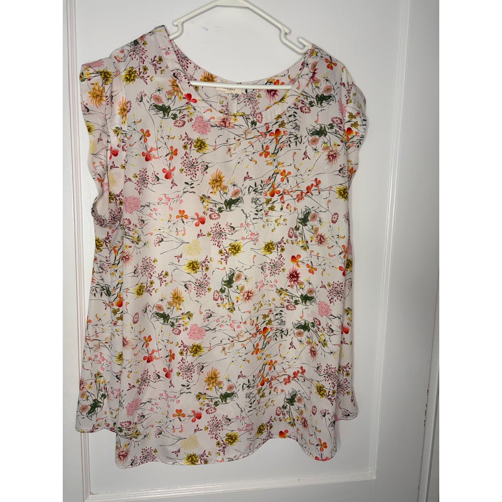 Pleione Floral Blouse Womens 2X Cream Pink Yellow Scoop Neck Top