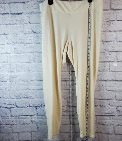 No Boundaries Super Plush High Waisted Velour Leggings, XXXL (21)