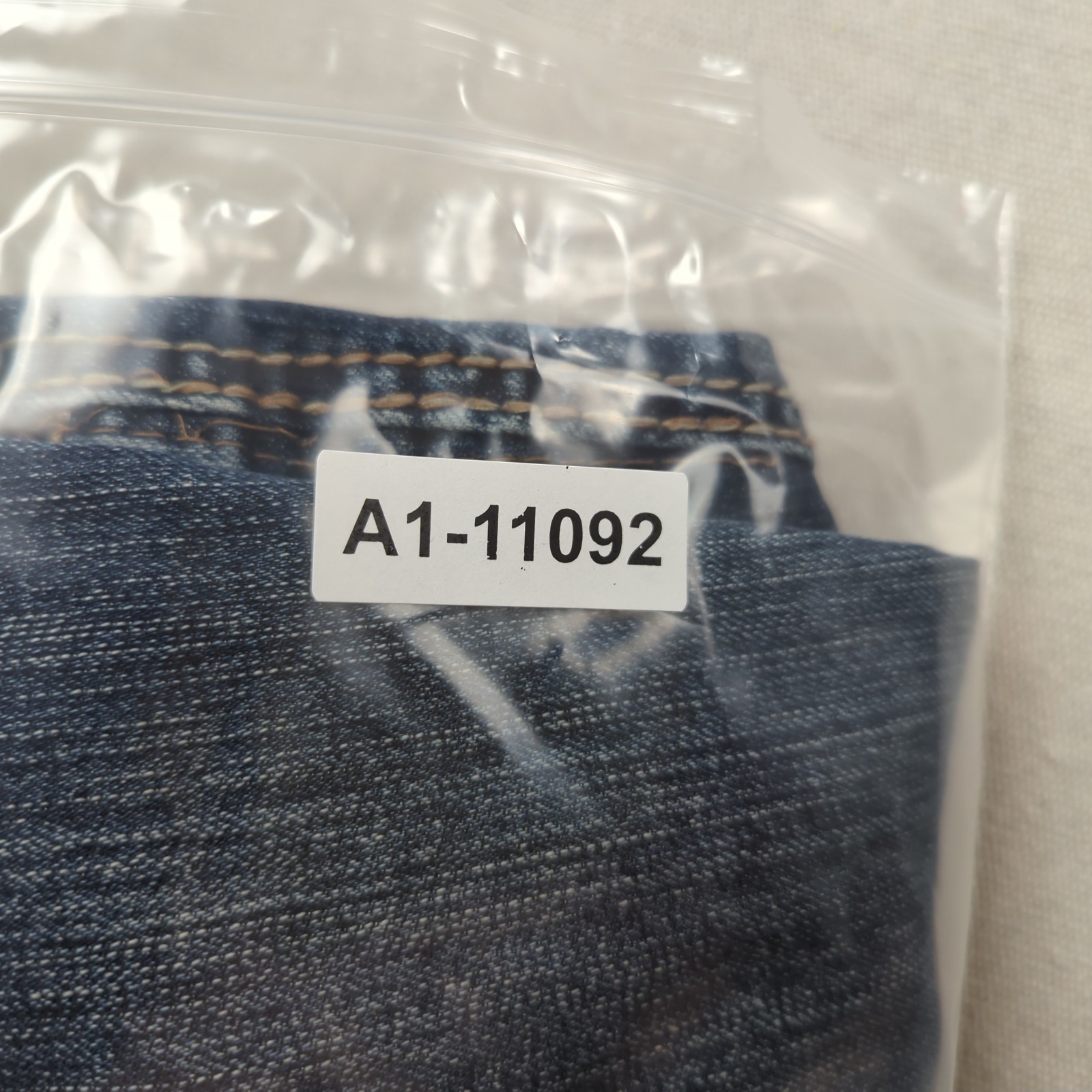 Amethyst Jeans Womens 16 Blue Boot Cut Cropped Low Rise Thick Stitch Flap Pocket