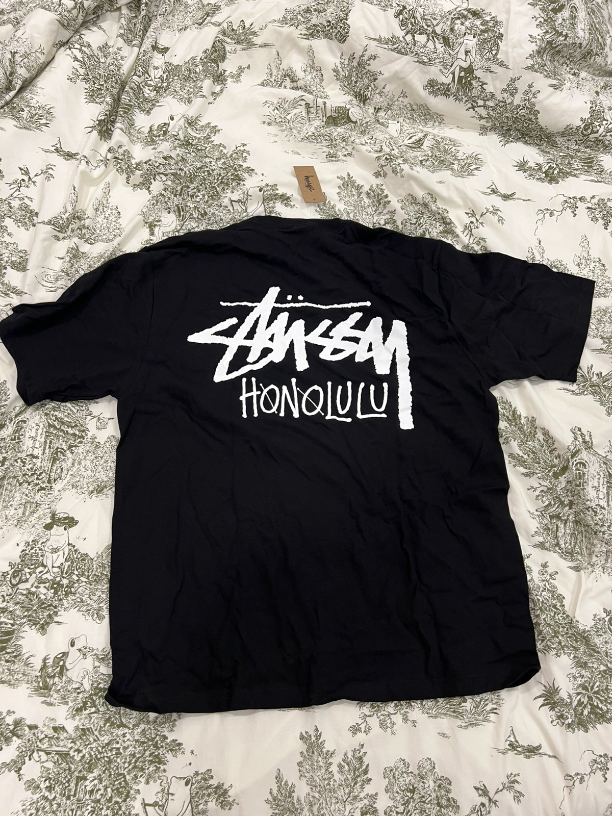 STUSSY HONOLULU CHAPTER EXCLUSIVE T-SHIRT BLACK SIZE X-LARGE *BRAND NEW!