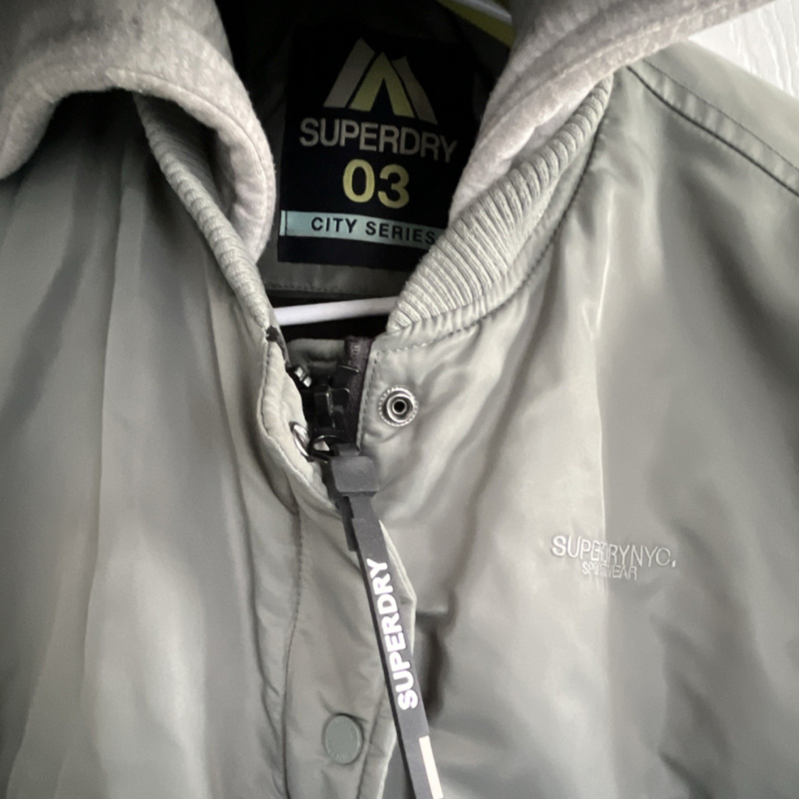Superdry Gray Bomber Jacket Men Logo Zipper Button Full Zip Snap Pockets