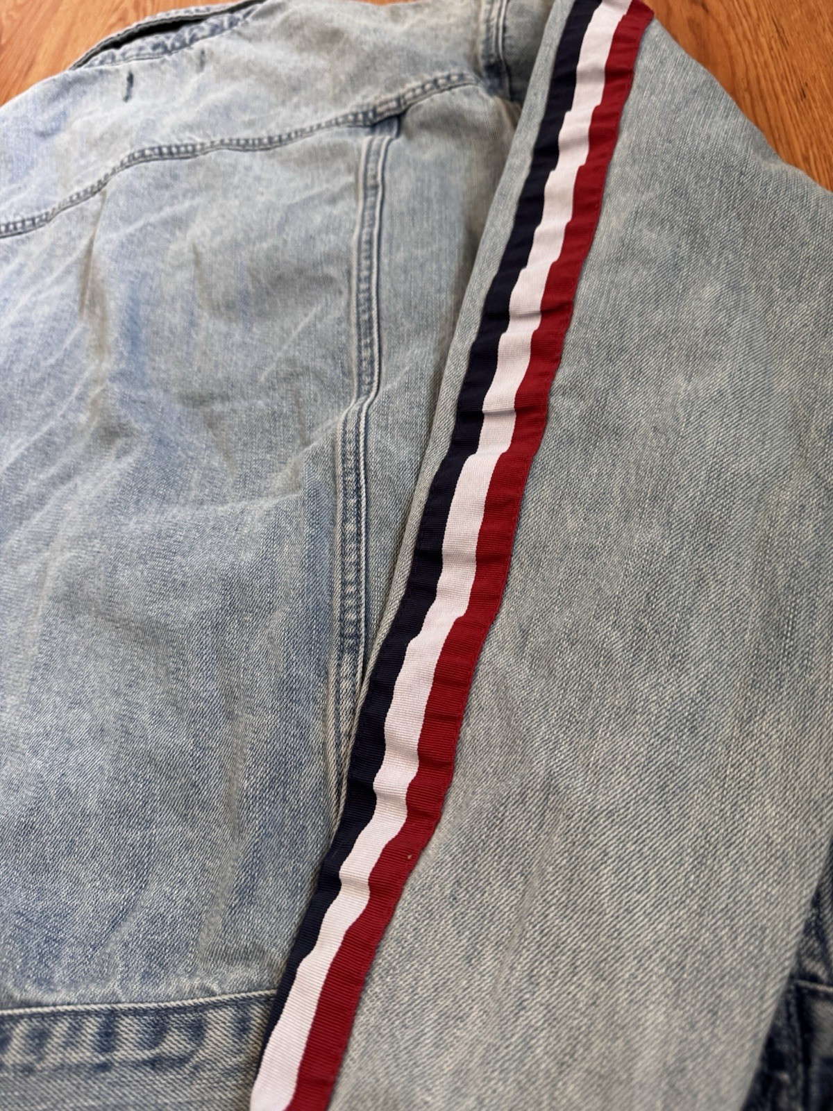 Pacsun Light Blue Denim Jacket With Stripes – Medium