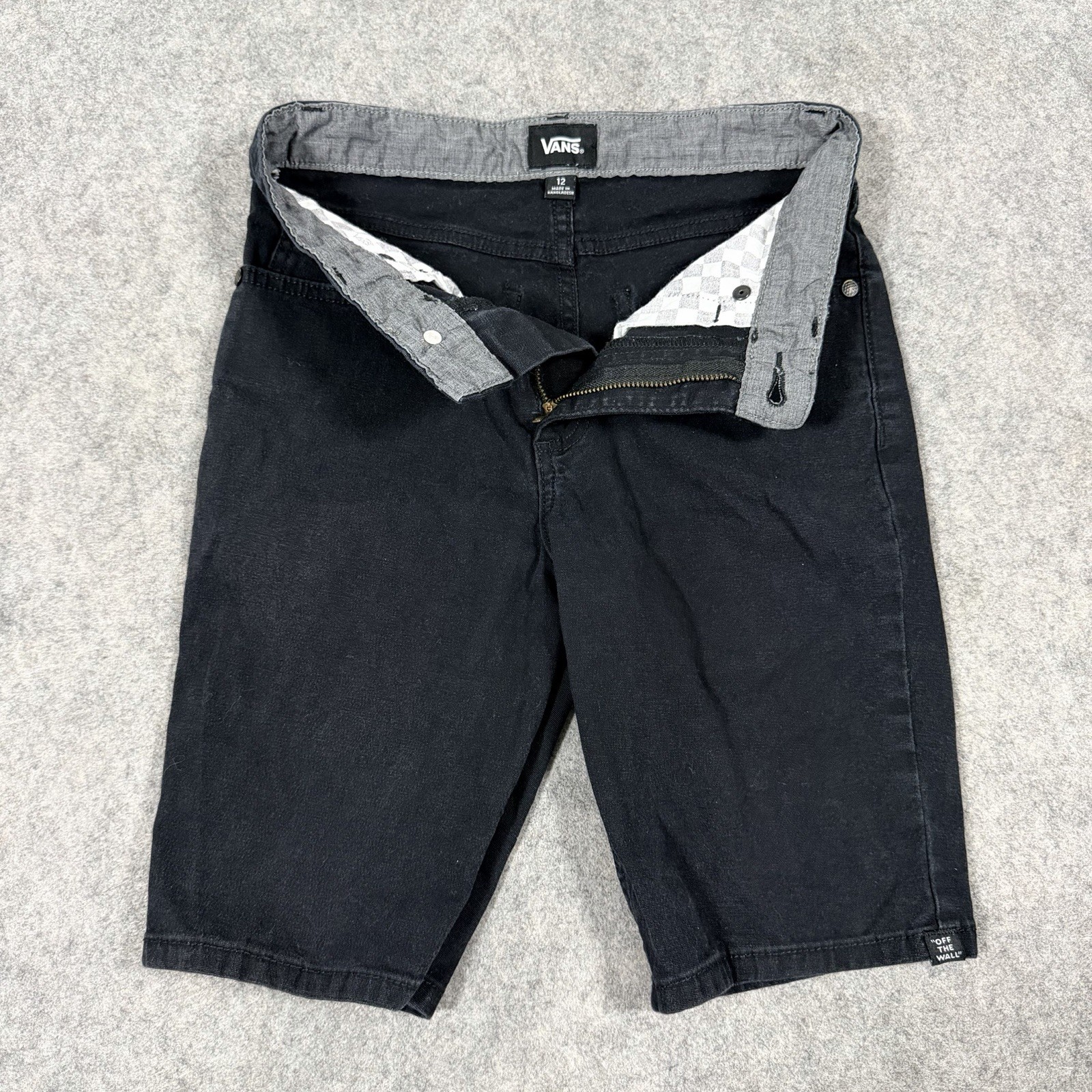 Vans Shorts Denim Jean Shorts Youth Boy’s Size 12 (Actual Fits 25.5×8.75) Black
