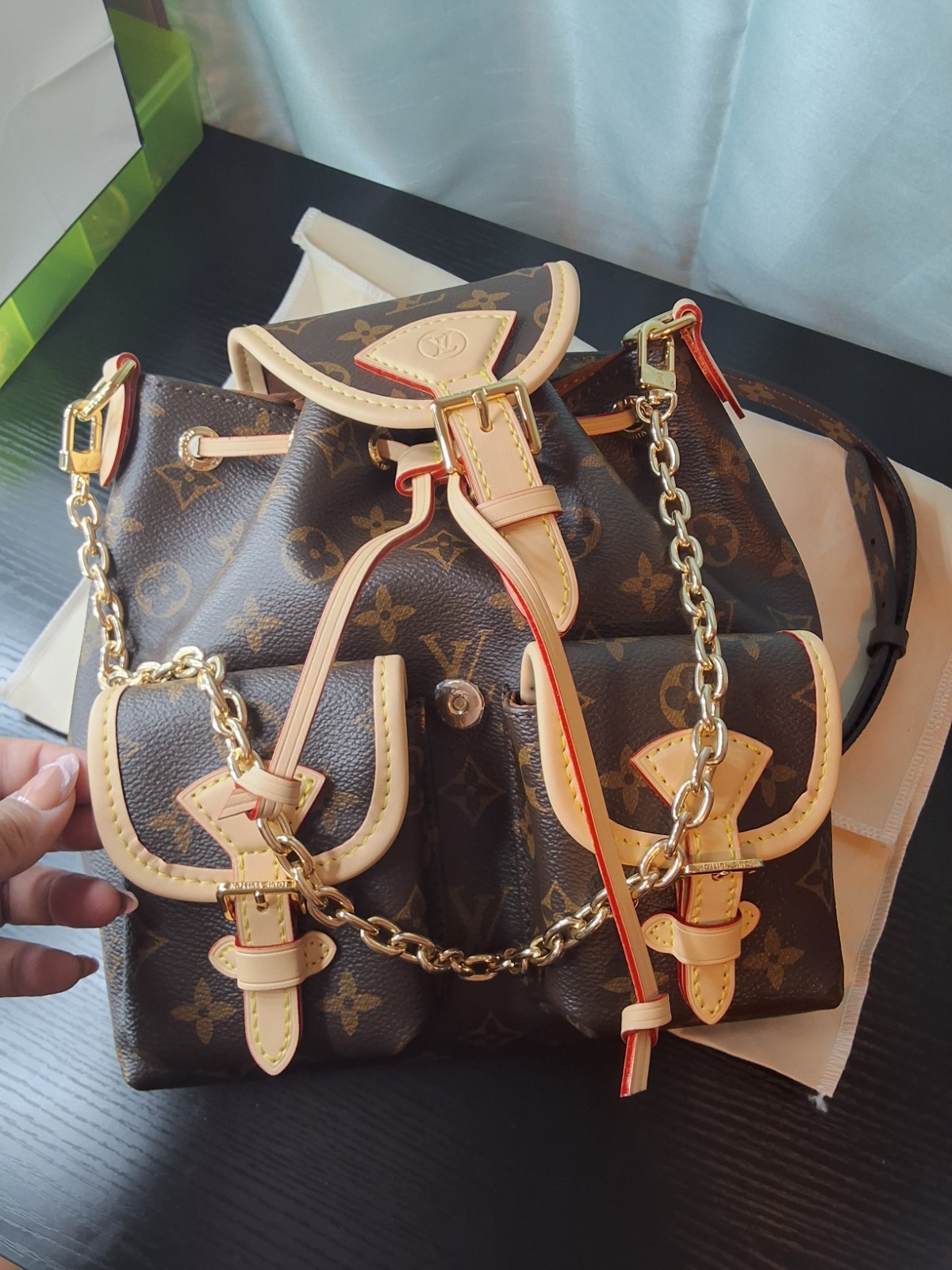 Louis Vuitton Monogram Brown Shoulder Bag Chain Strap Gold Hardware bagpack