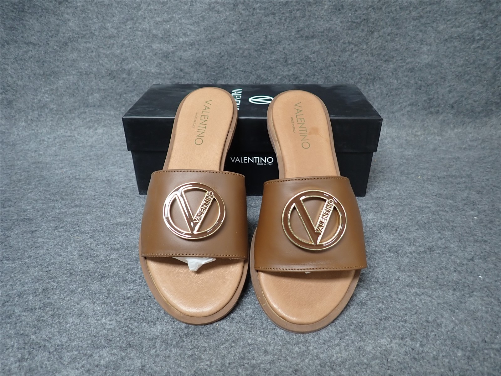 NEW Valentino Bugola Italian Leather Slide Sandals Brown Women’s Size 9 (SS50)