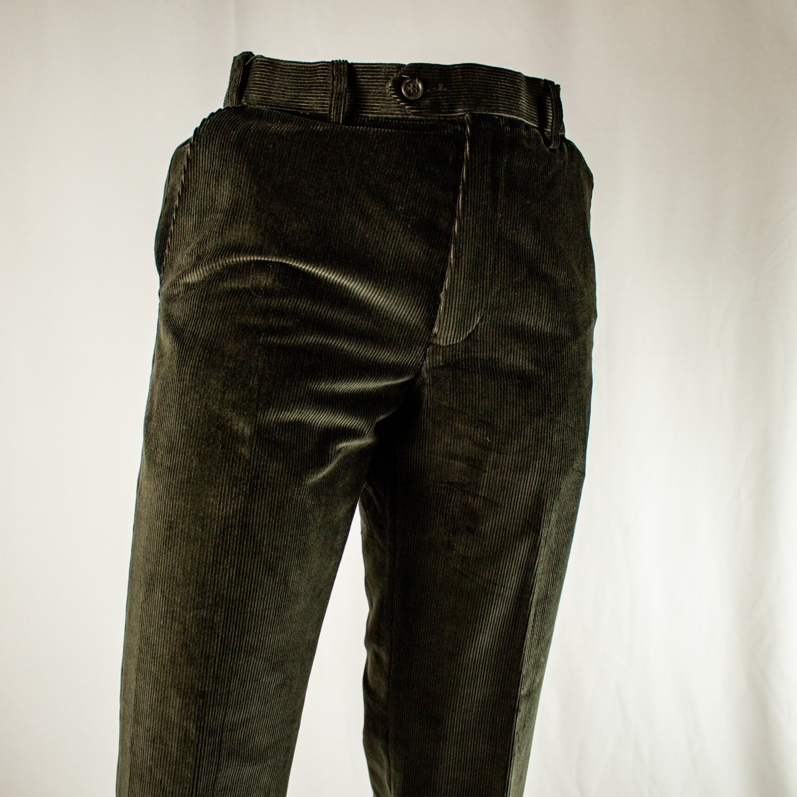 MARKS & SPENCER New Green Men Flat Corduroy Pants Size 30″W x 29″L