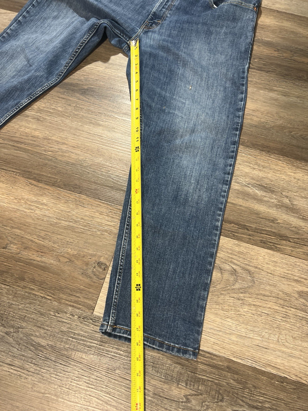Levi’s 502 Vintage Men’s Blue Medium Wash Tapered Mid Rise 5-Pocket Denim Jeans