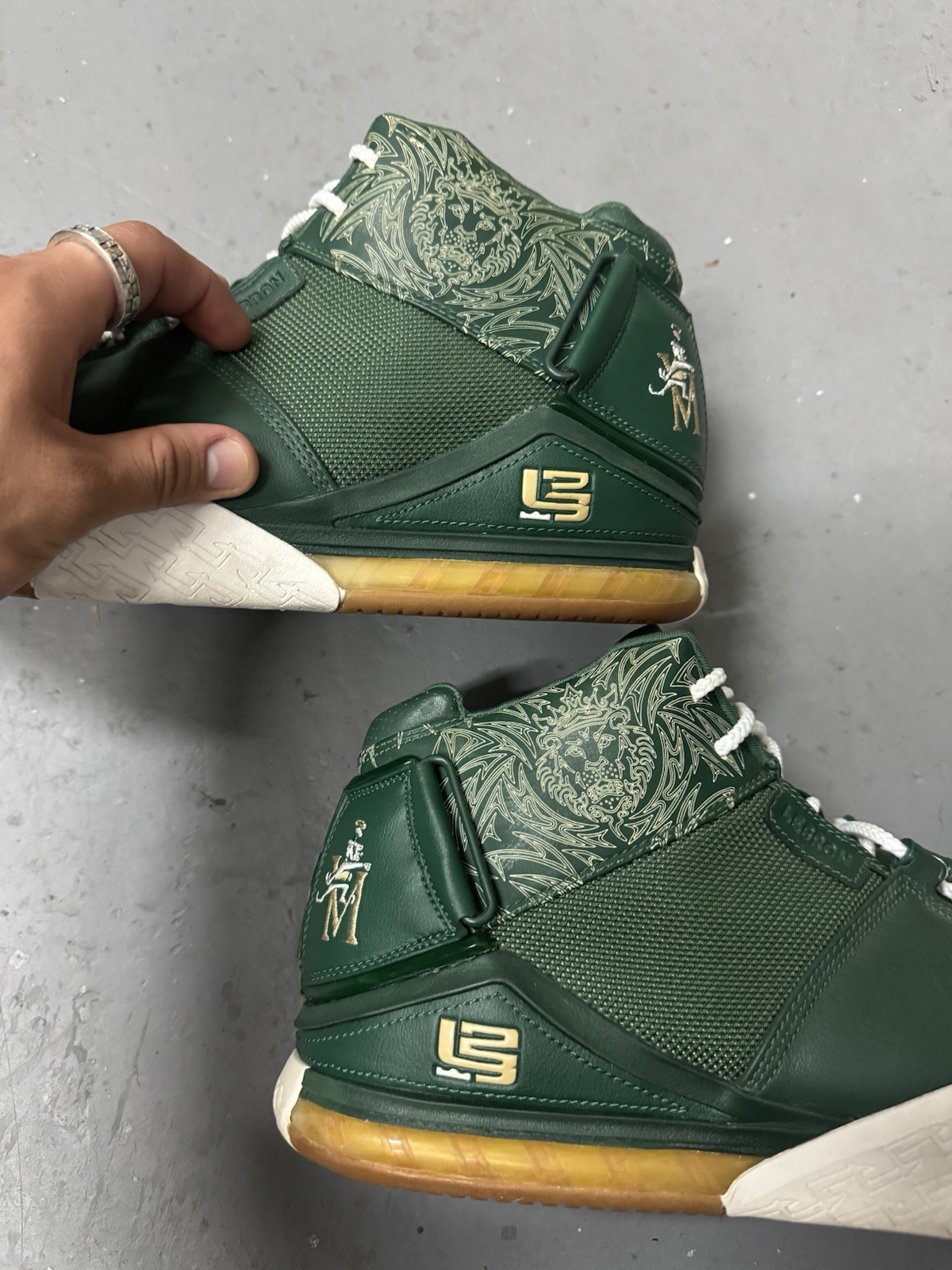 RARE Nike Zoom LeBron 2 SAMPLE PE LOT SVSM AWAY 15 PROMO & 2 LOW GUTS SAMPLE 14