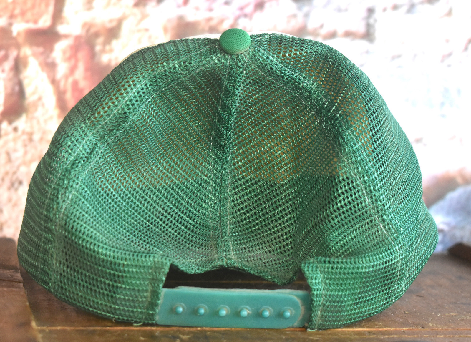 Vintage Chevrolet Chevy Advertising Mesh Snapback Trucker Hat S/M 6 3/4-7 1/4″