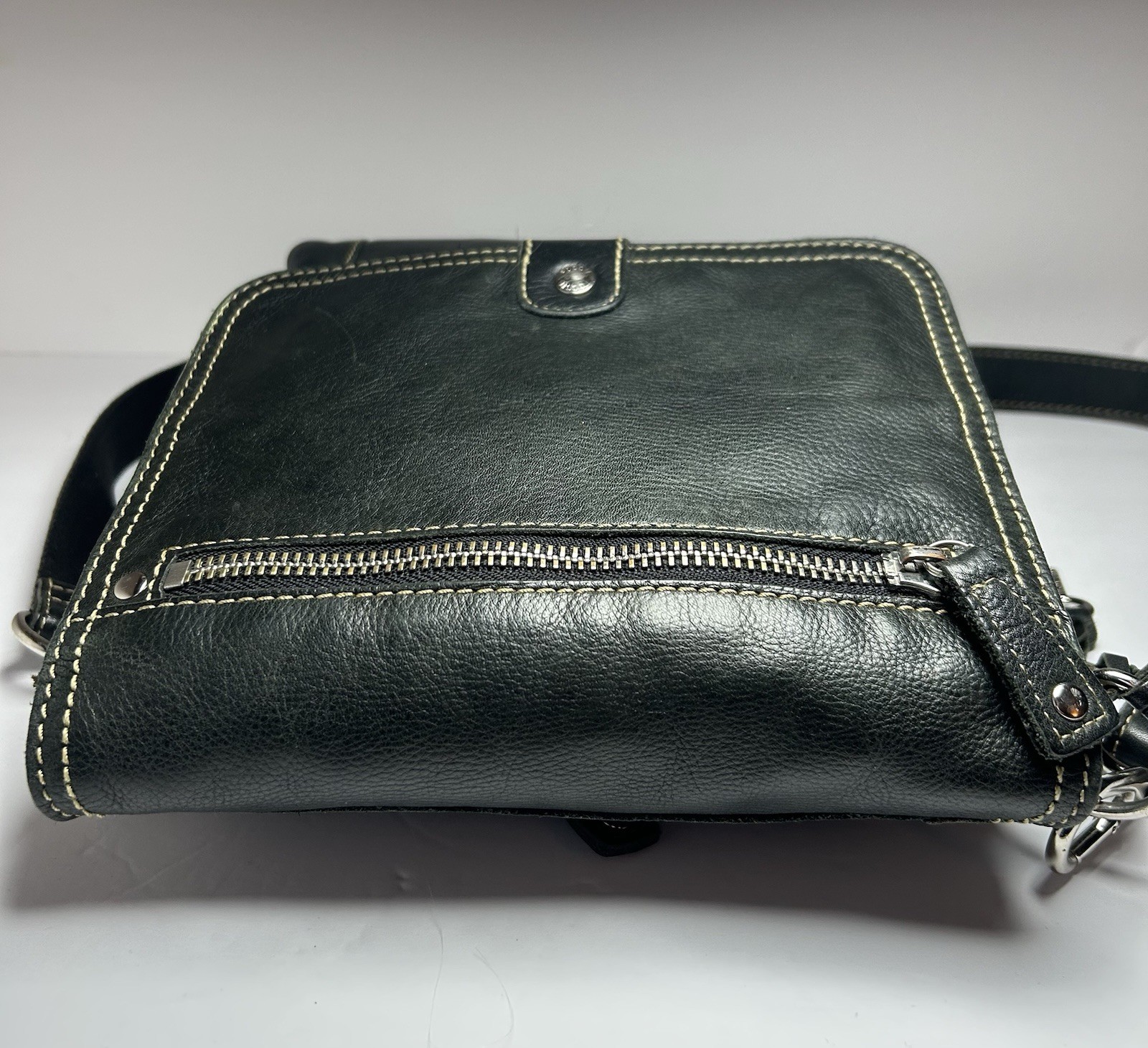 Fossil Crossbody Organizer Bag Black Leather VGUC Messenger Card slots