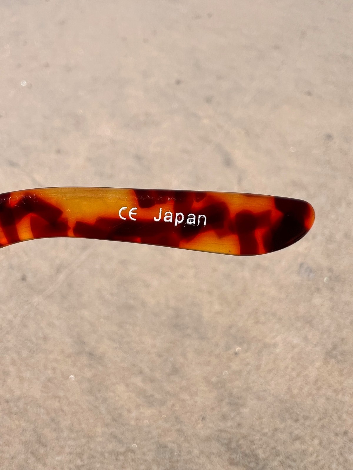 FAB Fashion Sunglasses, made in Japan Adult smallmed NEW “Little Stevie” w/pouch