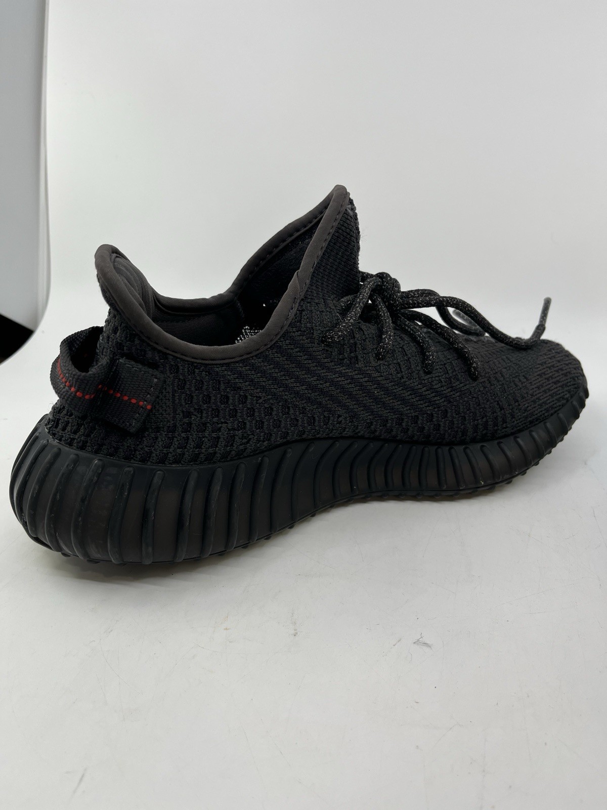 Adidas Yeezy Boost 350 V2 Low Non-Reflective Men’s Sneaker Black FU9006 Size 7.5
