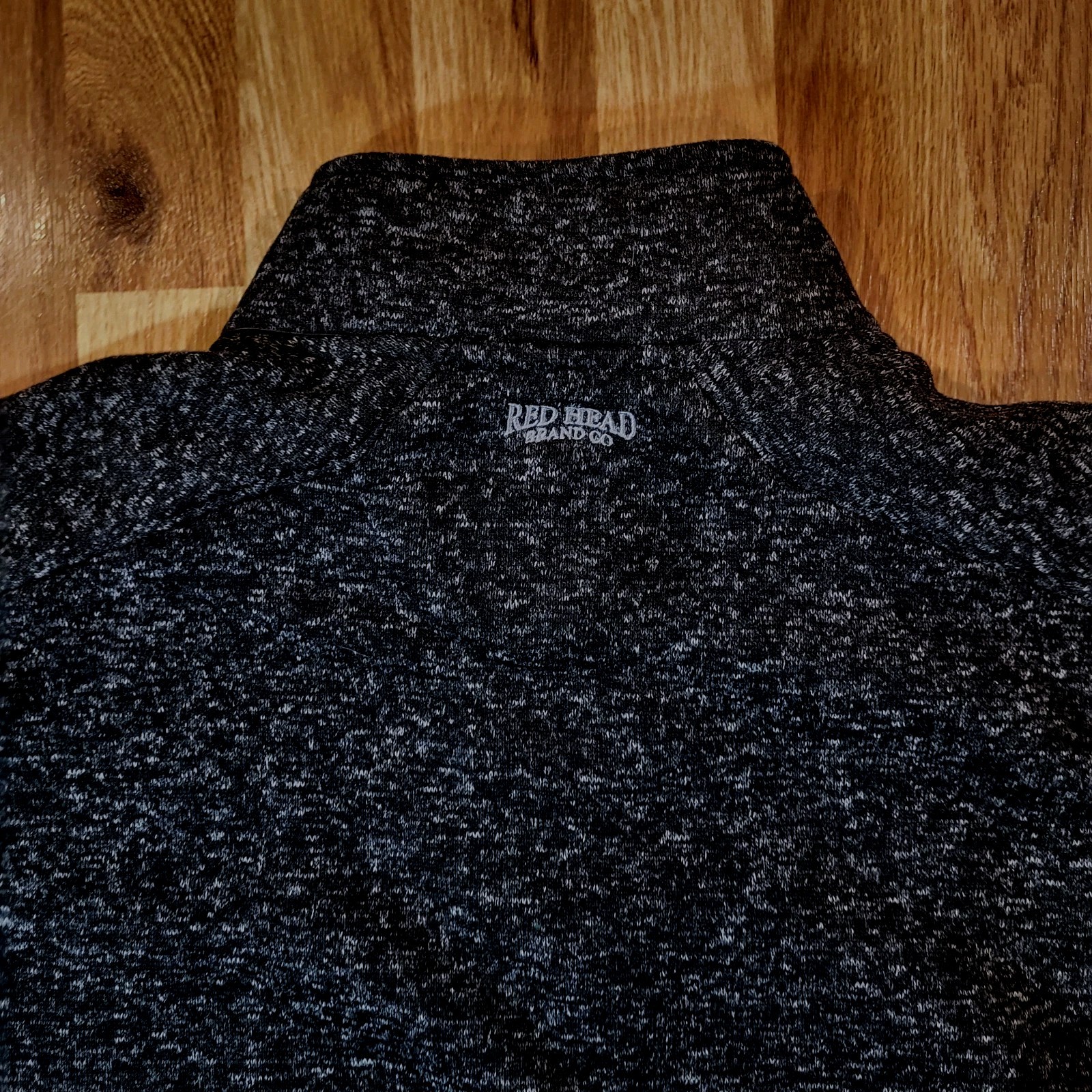 Red Head Henley Pullover Sz 2XL Black Charcoal Heather 1/4 Button EUC