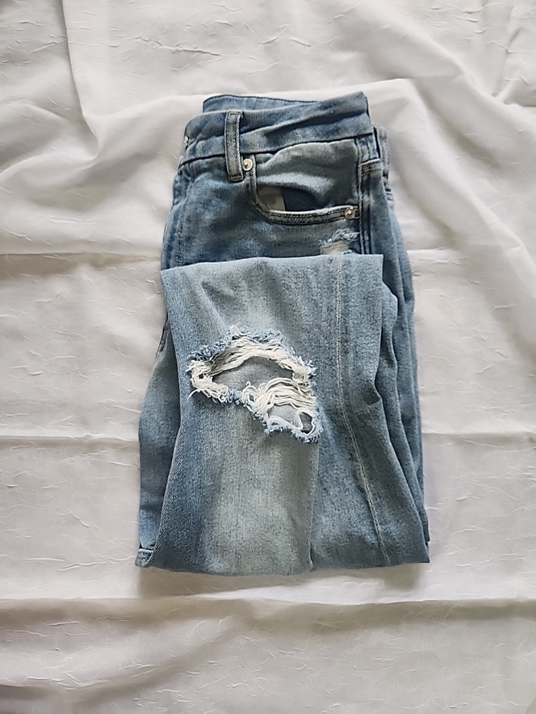 American Eagle Outfitters RN54485 CA 03873 Women’s Curvy Mom Jean Sz 6