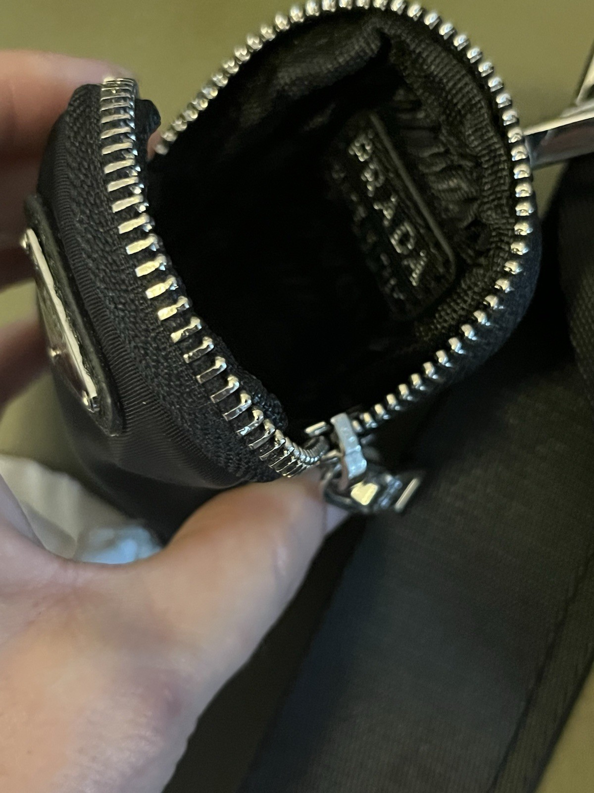 PRADA Re-Edition 2005 Black Shoulder Bag with Chain Strap and Detachable Pouch