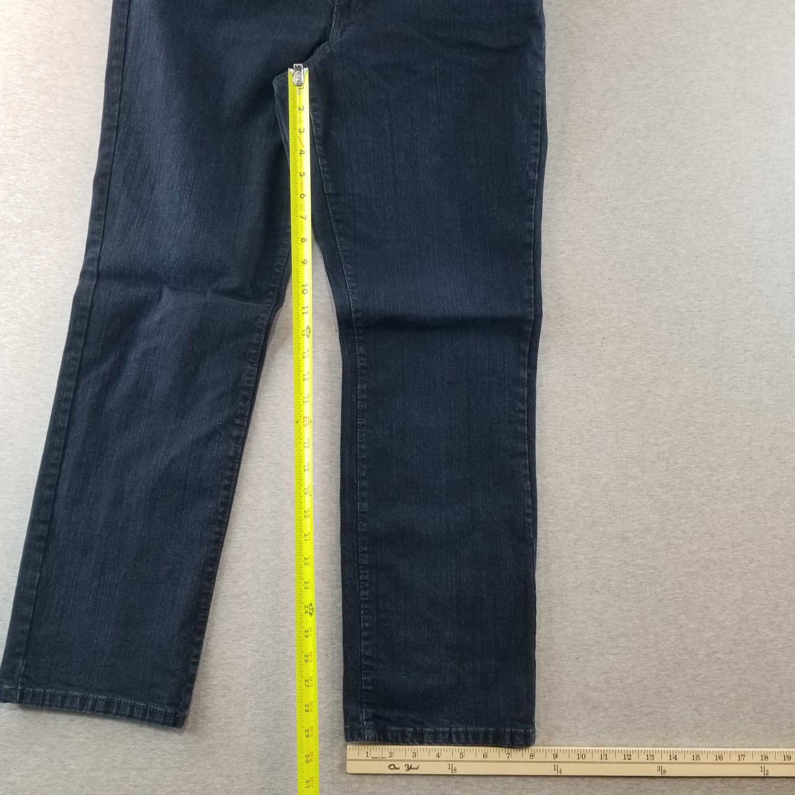 Sonoma Jeans Women’s Sz 16 Original Straight Dark Wash 98% Cotton Normcore Nice