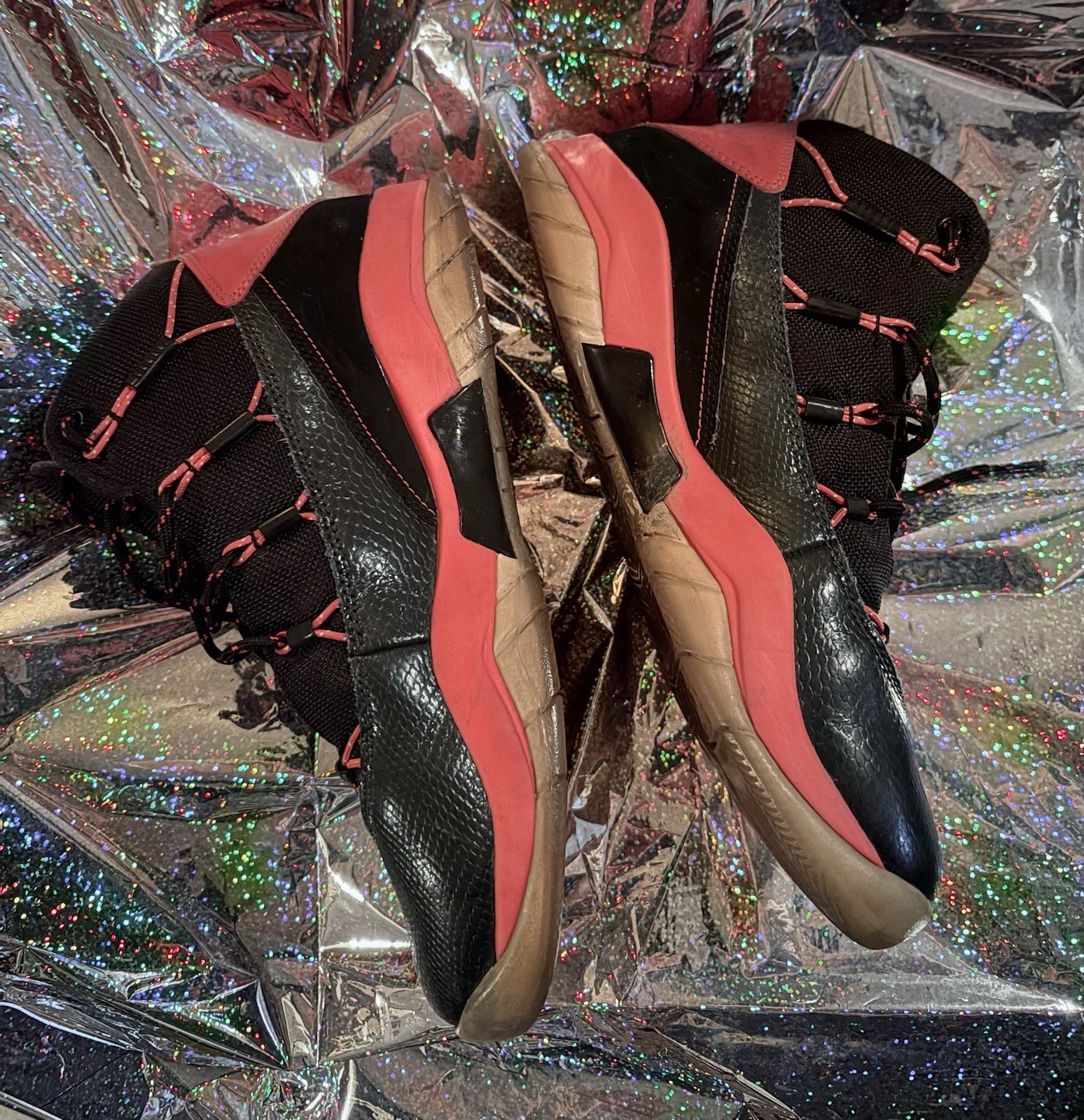 Air Jordan Retro Black Red Youth Size 7Y Basketball Shoes