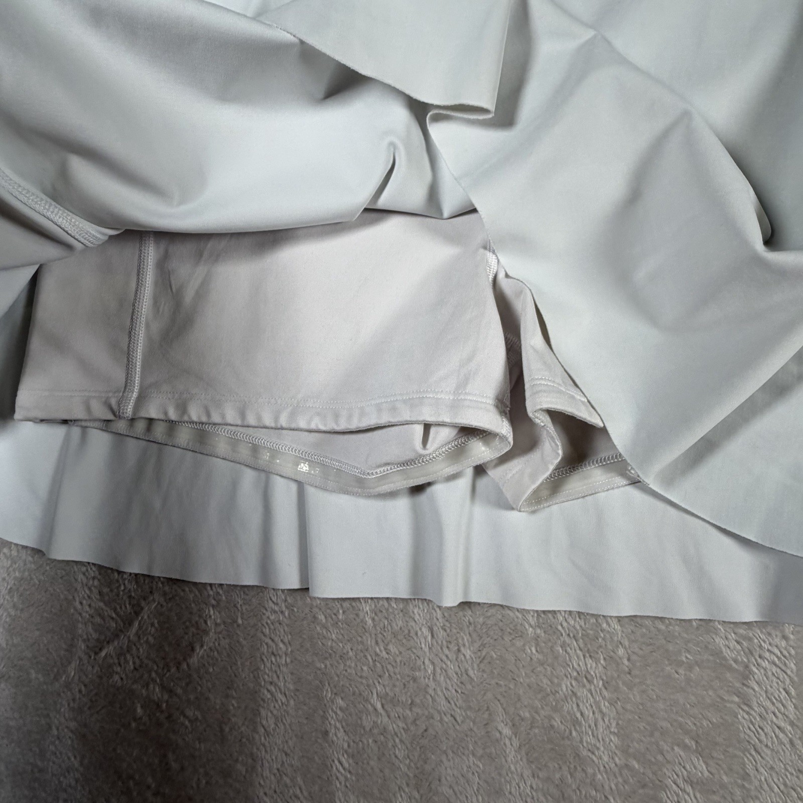 Athleta Match Point Skort White Tennis Golf Athletic Skirt Built In Shorts L