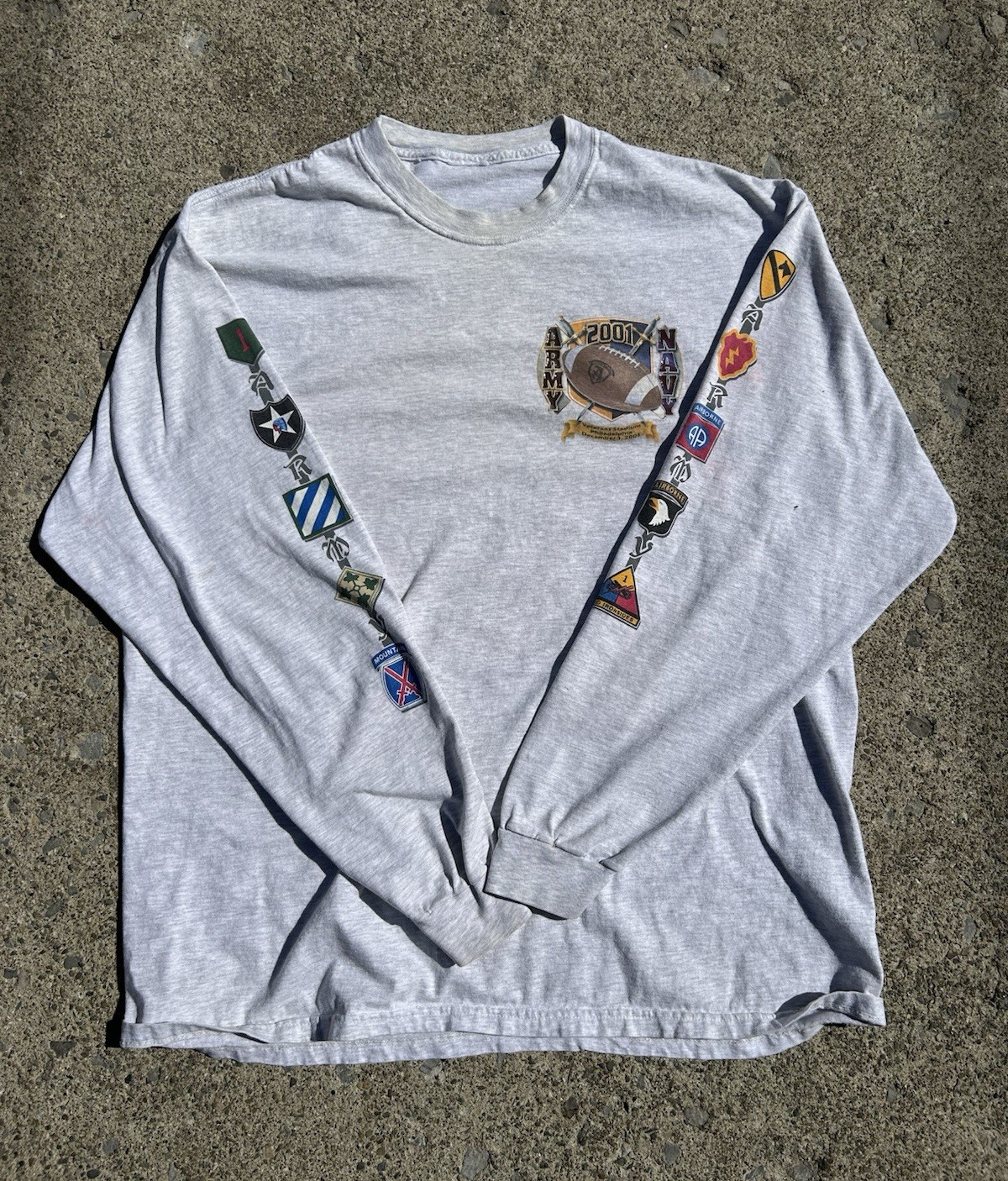 Y2K Army Navy 2001 Men’s Gray Graphic Print Long Sleeve Crew Neck T-Shirt XL