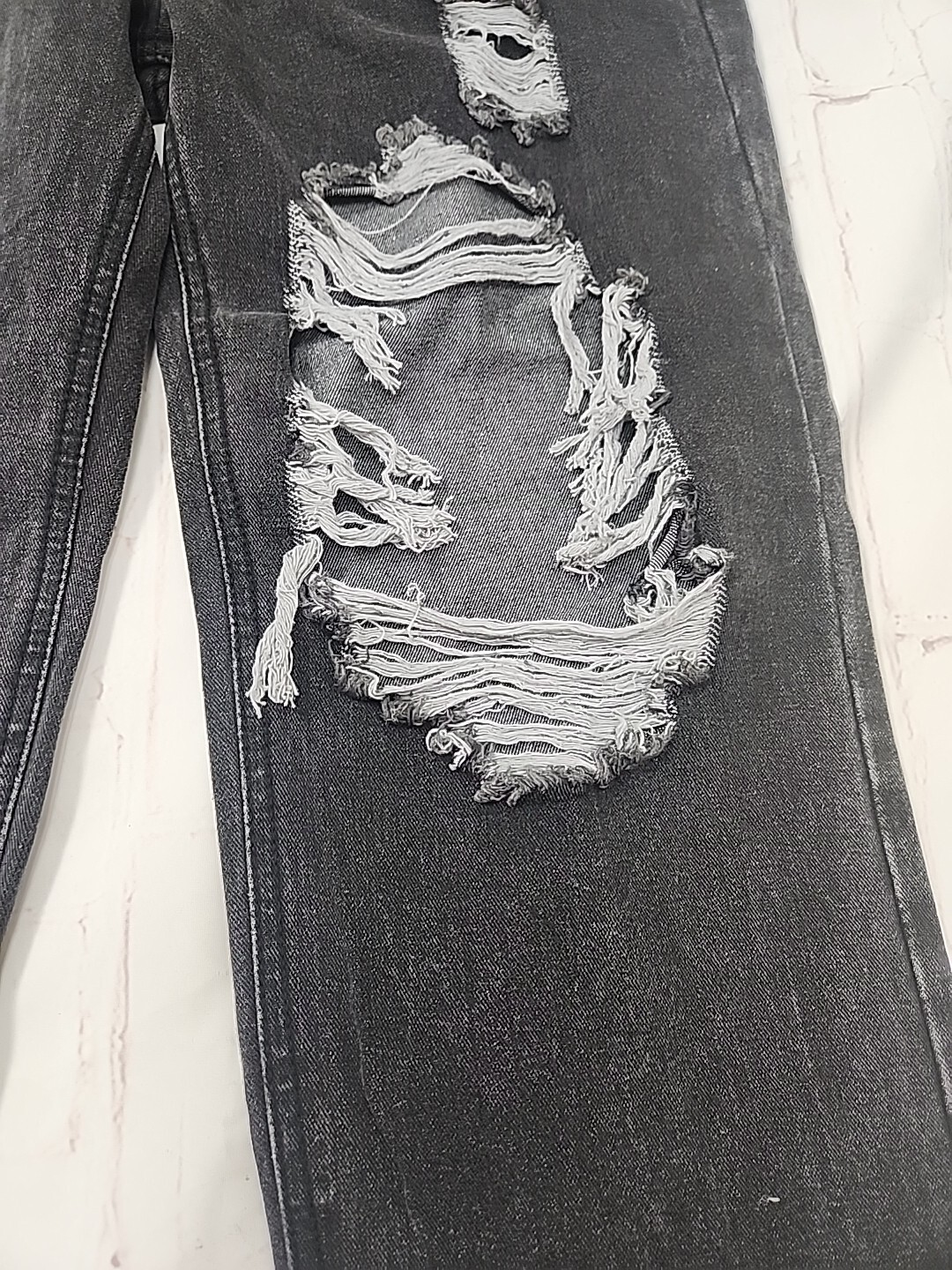 NWT Blue Savvy Jeans Womens Size 9 Mom High Rise 90s Distressed