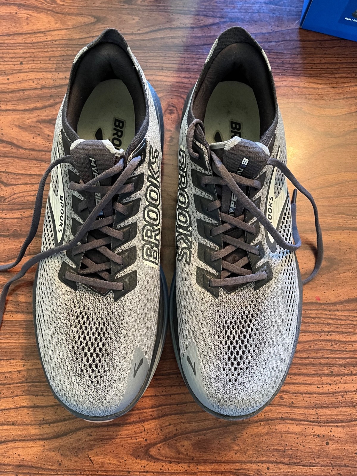 Brooks Hyperion 3 mens medium D size 12: used 3x, primer/ebony/oyster, in box.