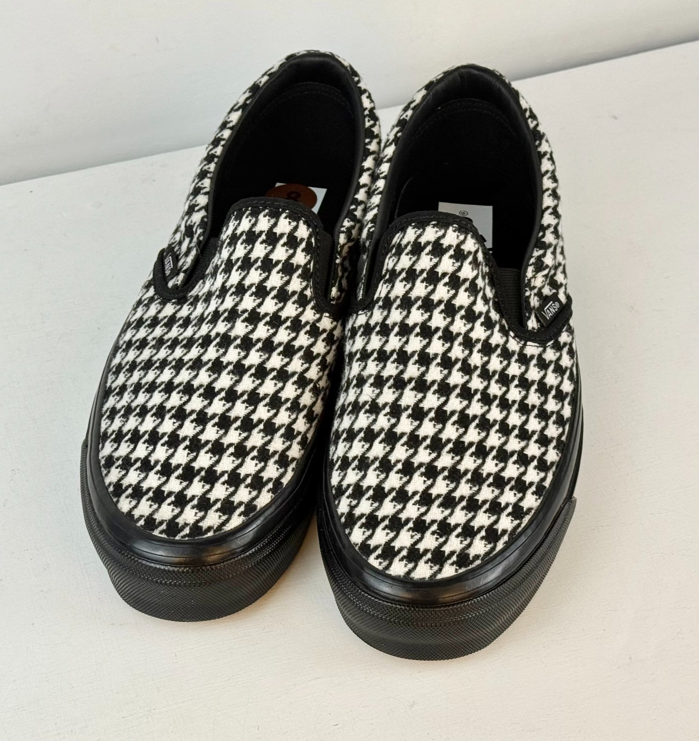 M6 W7.5-VANS LX Classic Slip-On 98 Skate Sneaker Houndstooth Black/White-507452
