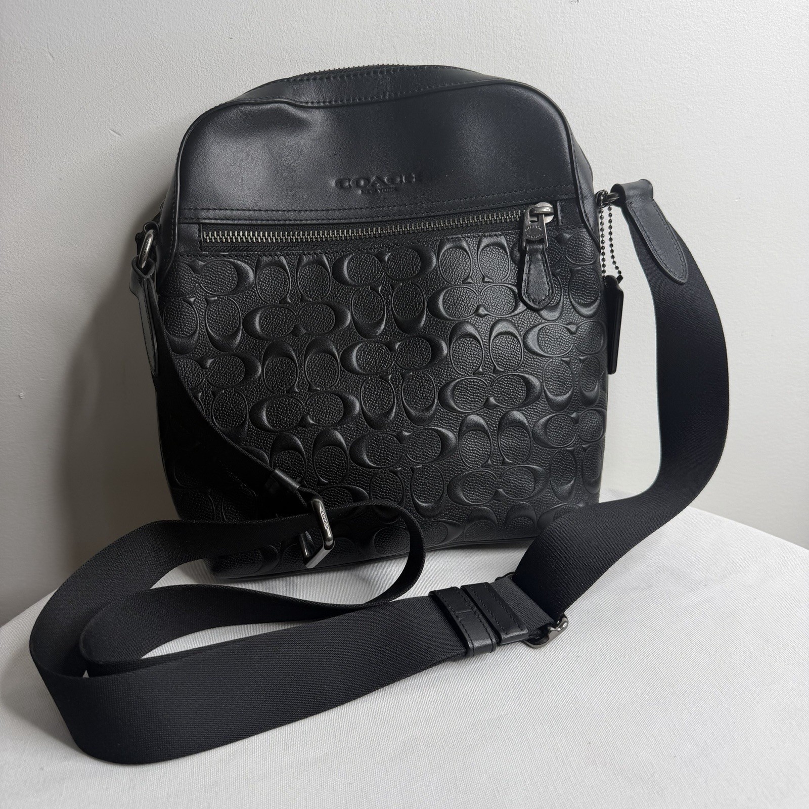 Coach Unisex Houston Flight 4009 Signature Leather Messenger Bag In BLACK
