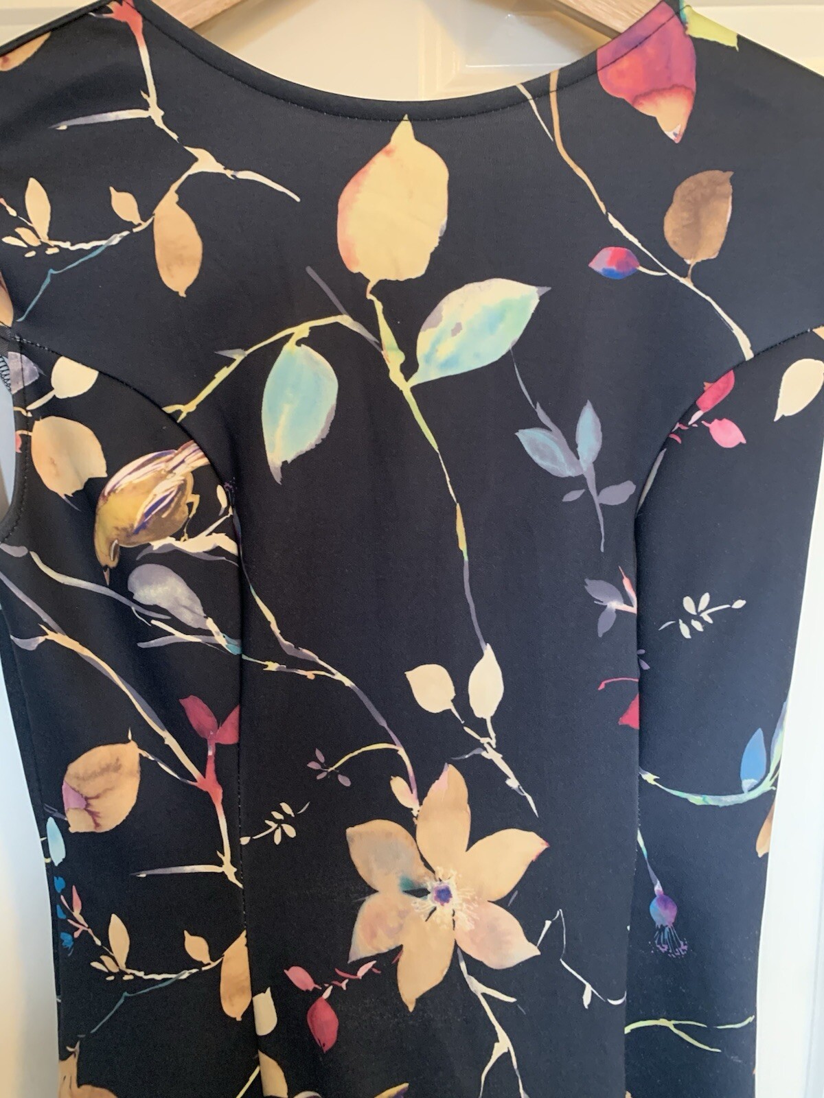 Short Black Dress Size 12 Floral design – Free Returns
