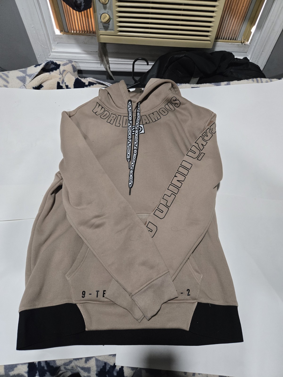 Men’s Beige Fleece Pullover Hoodie Graphic Print Kangaroo Pocket Drawstrings L
