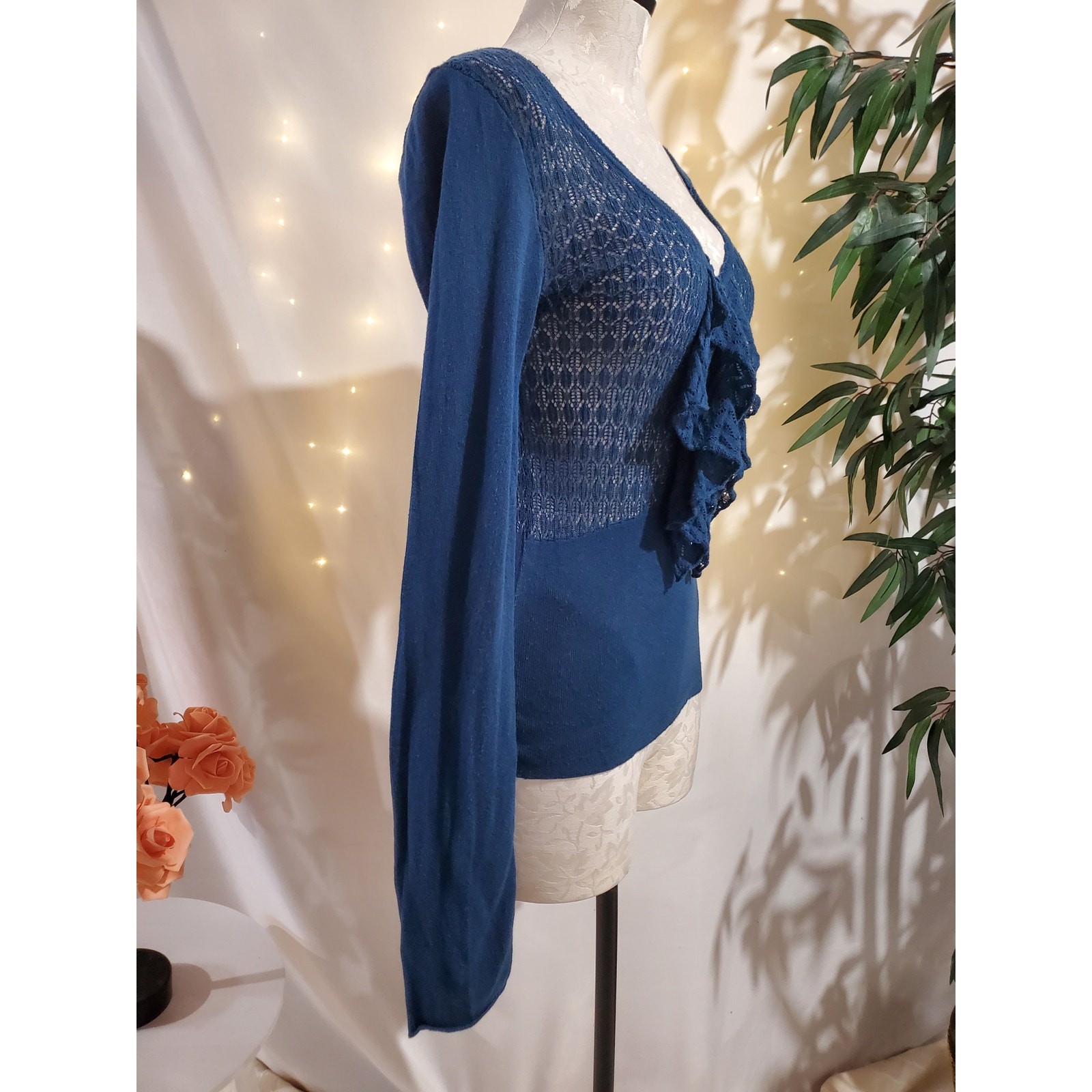 Free People Crochet Ruffle Button V-Neck Sheer Knit Sweater Womens Size S Blue
