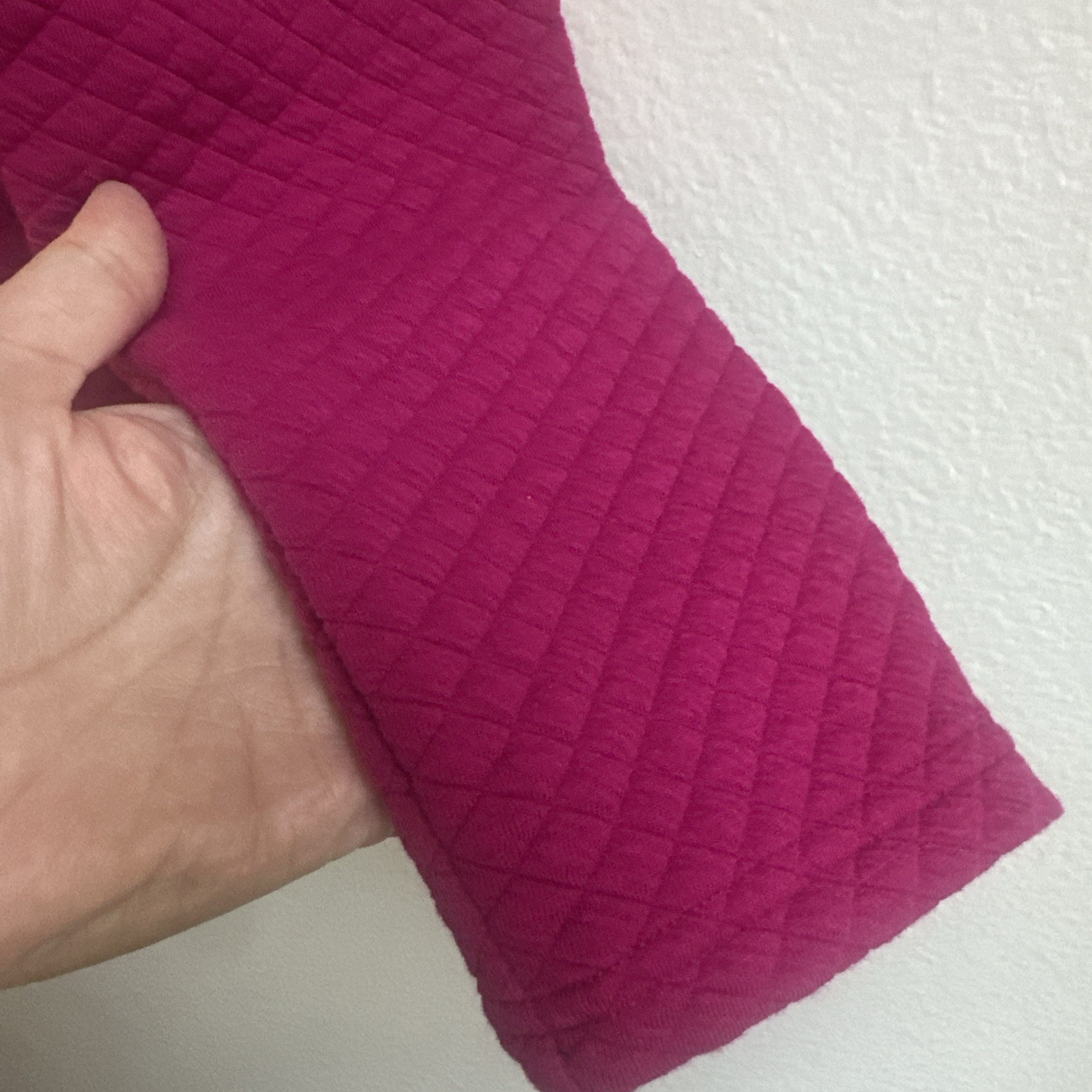Muk Luks Quilted Crewneck Sweatshirt Pink Fuchsia Pullover SZ Small