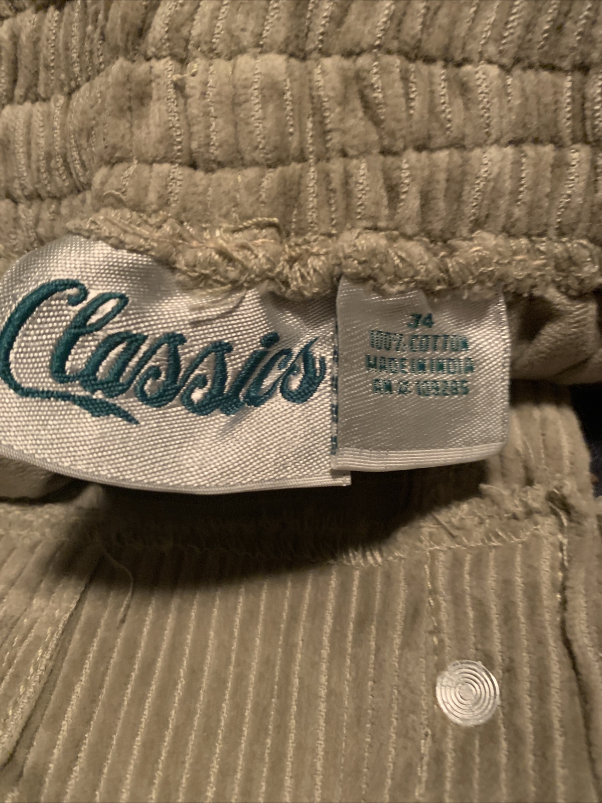 Vintage Tan Corduroy Classics OP Style shorts size 32