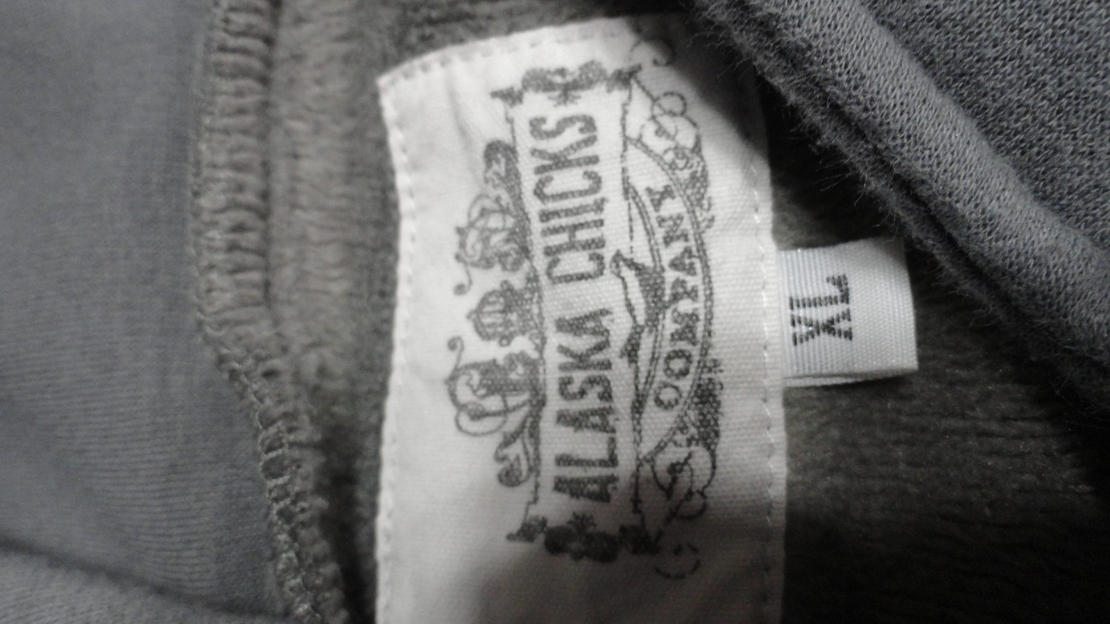 Alaska Chicks Hoodie Sz XL Gray/Mustard Button/Zipper Left Shoulder Enjoy Life