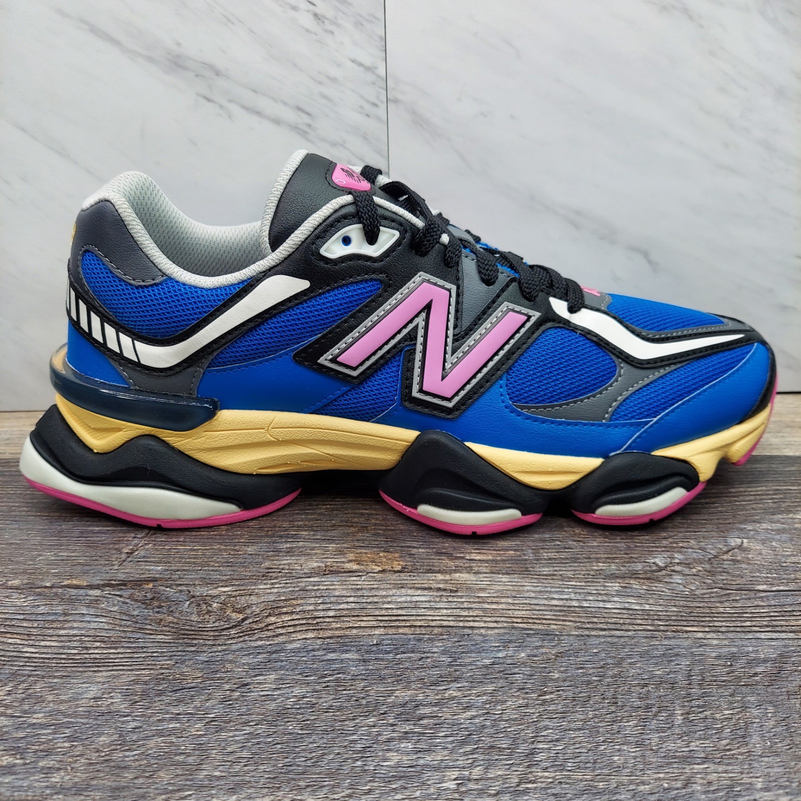 New Balance 9060 Blue Oasis Real Pink Black Shoes U9060BPO Men Size 11.5 Sneaker