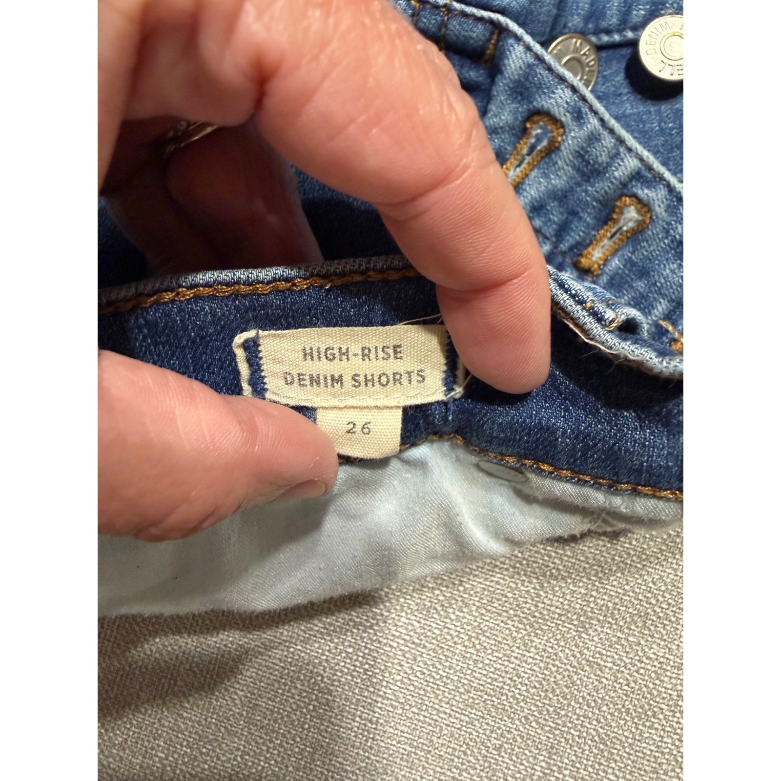 Madewell High-Rise Denim Shorts Size 26 Blue Button Fly Raw Hem Frayed Med Wash