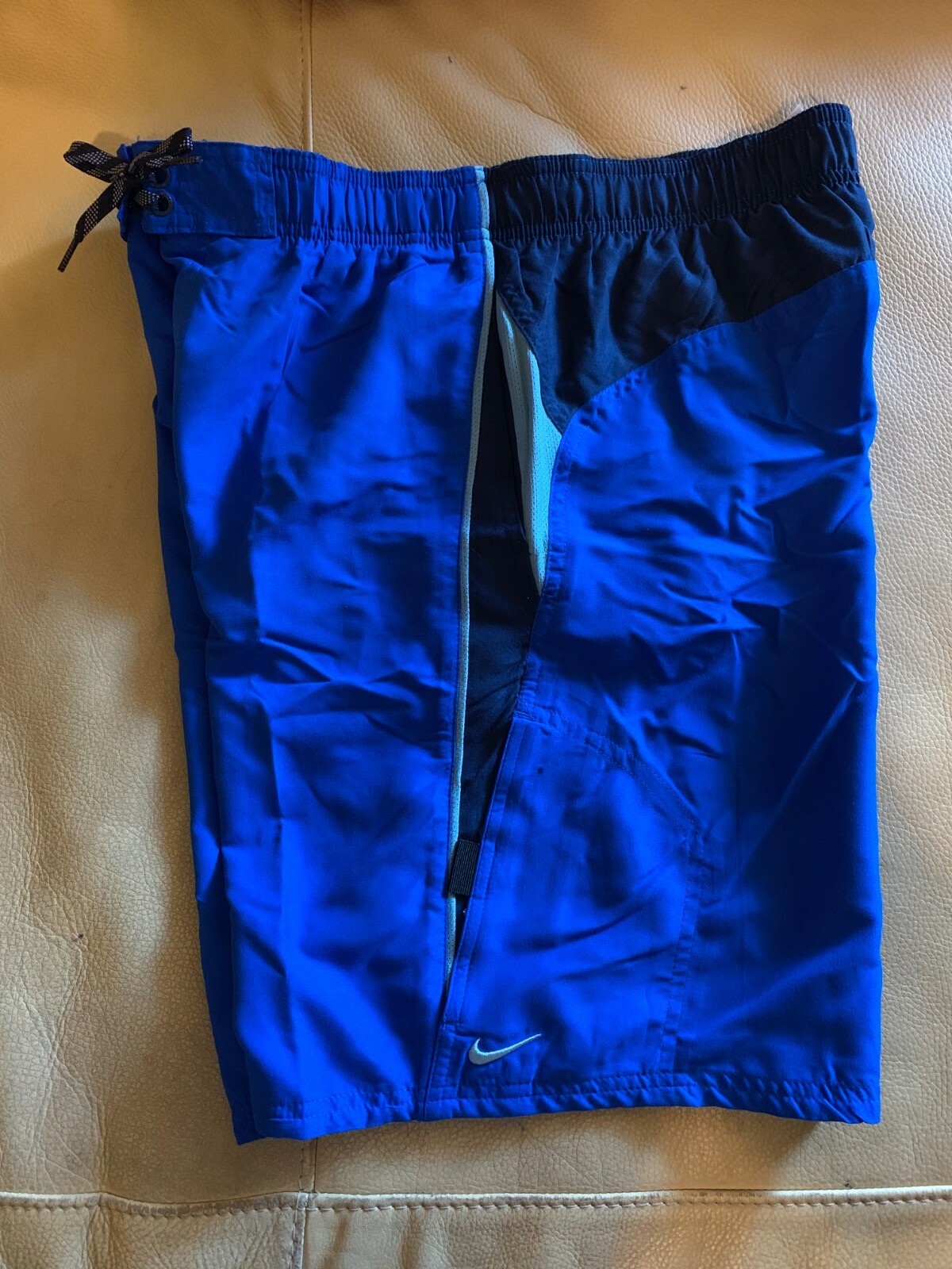 Nike NESS7421-425 9″ Volley Core Short Built in brief 2 in 1 Swim Trunk Contend