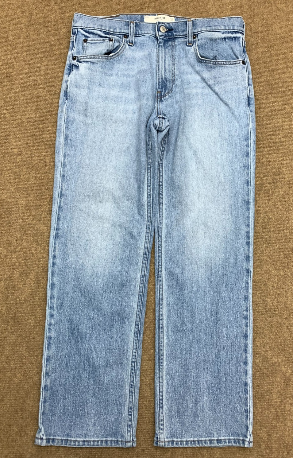 Hollister Jeans Mens 32×30 Straight Leg Mid Rise Light Wash Whiskered Denim