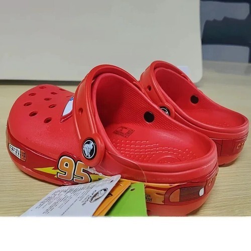NEW Kid’s LIGHT-UP Lightning McQueen Croc NWT Kid Shoe Clog Disney C8-J3 Sizes