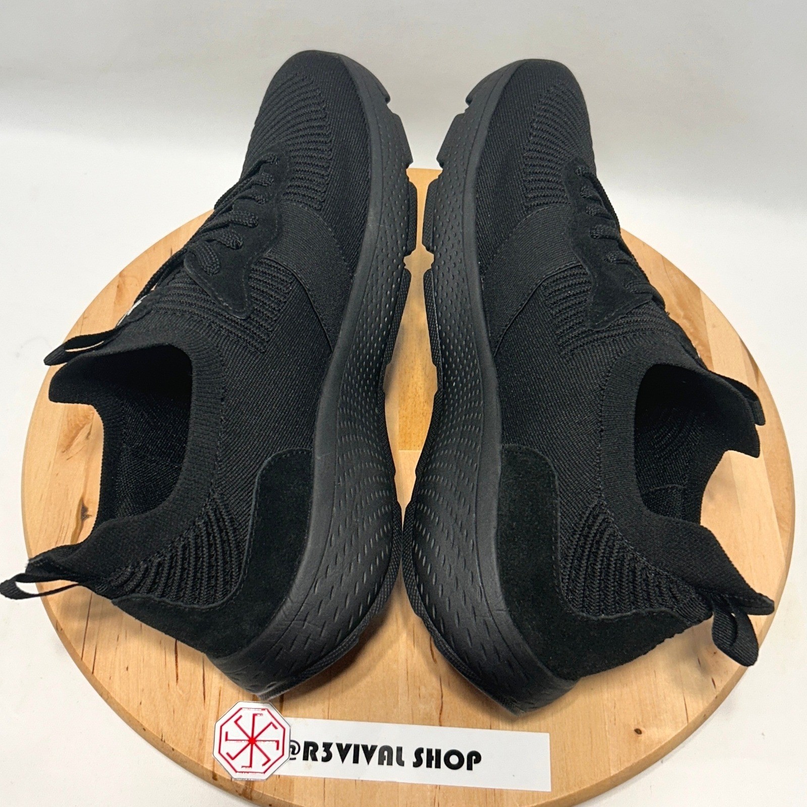 Rival Reign Men’s Black Lightweight Breathable Sneakers NWOB – 13/47.5 EUR