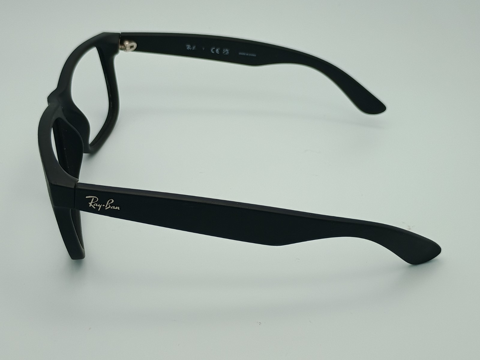 Ray-Ban RB4165 Justin 622/5A Sunglasses 54-16-145 FRAMES ONLY Matte Black Rubber