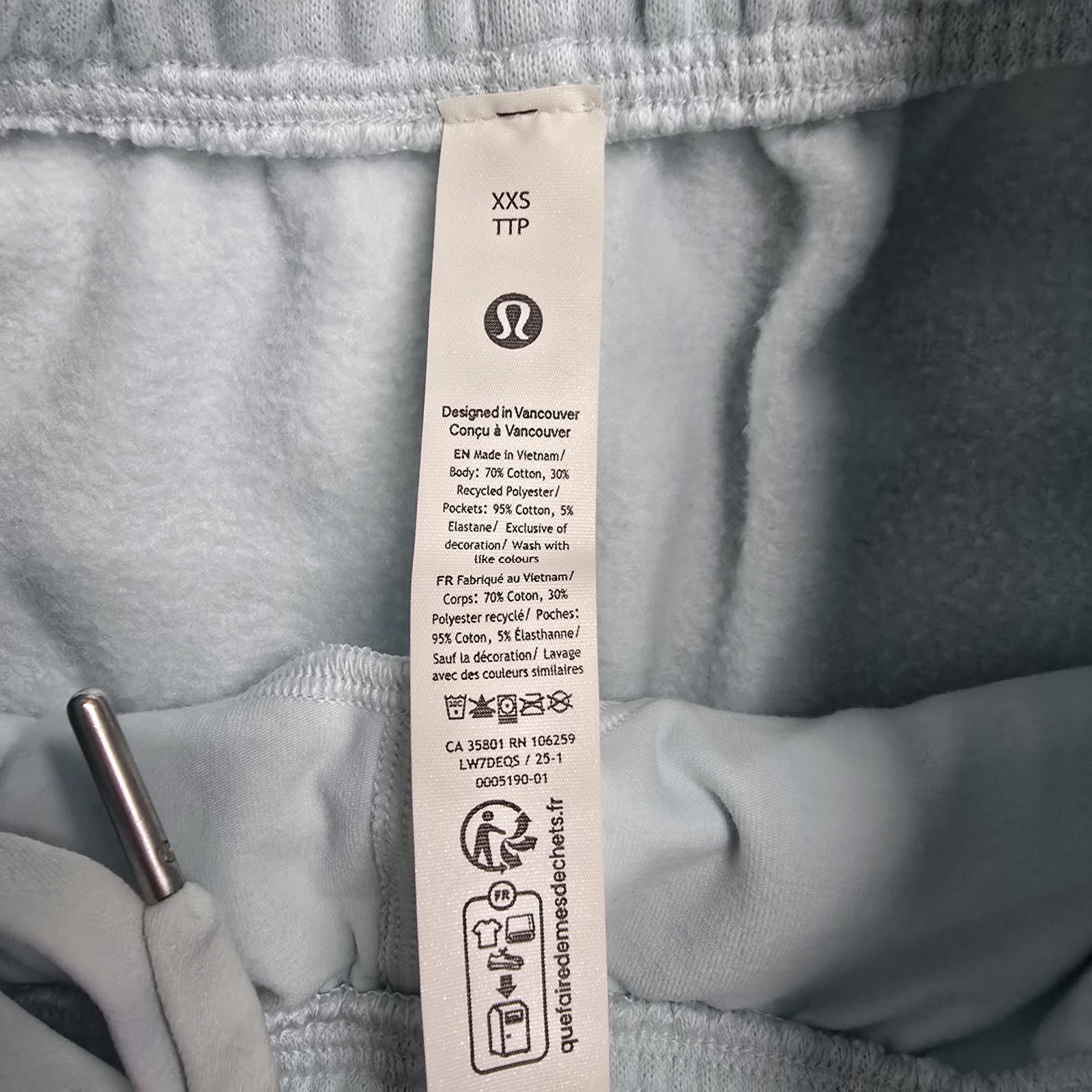 Lululemon Collegiate Logo Fleece Shorts XXS Icy Blue Preppy Athleisure