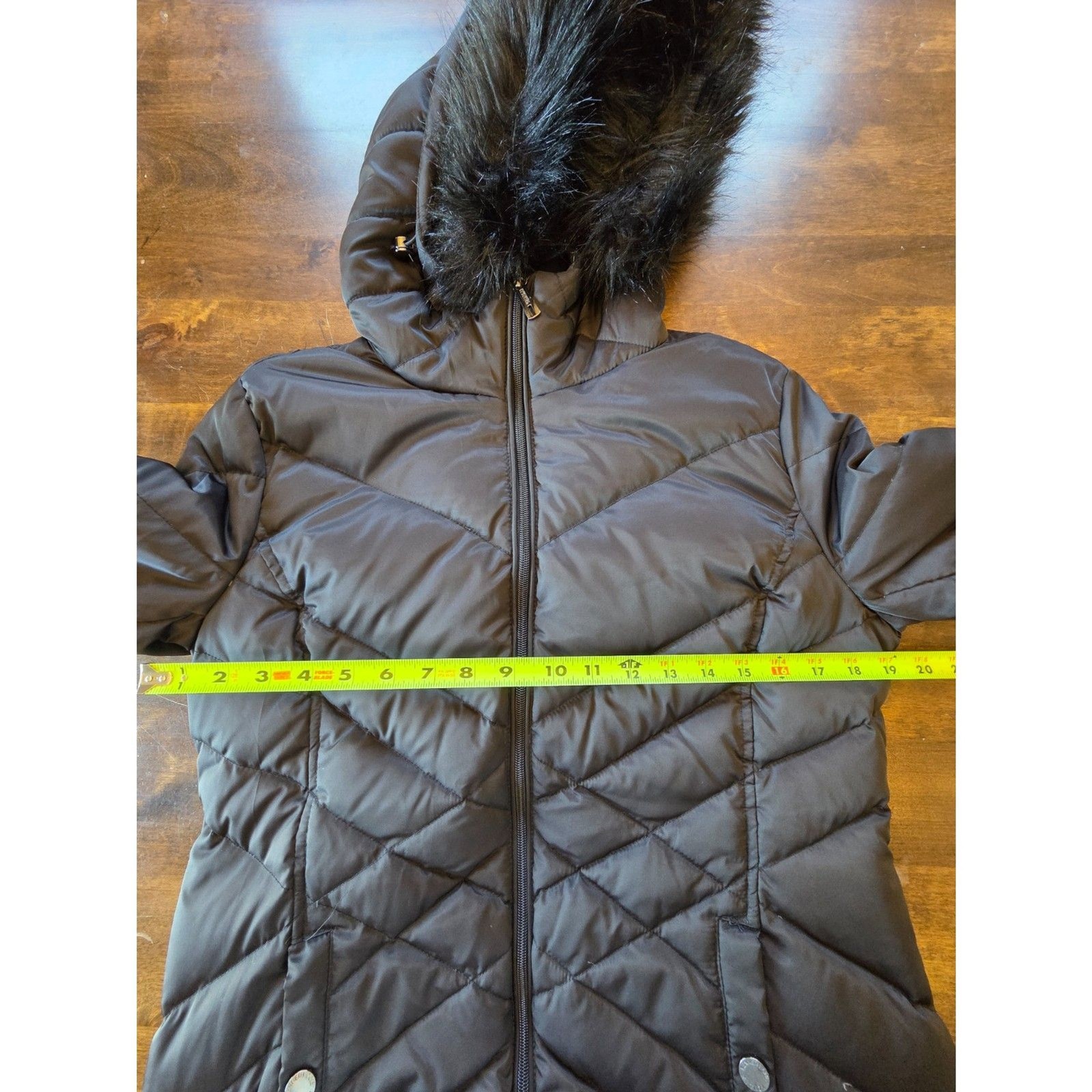 Kenneth Cole Reaction Black Down Puffer Coat Faux Fur Hood Medium M